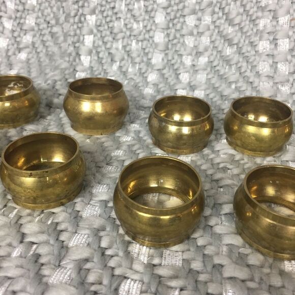 Traditional Brass Napkin Rings - Set of 12 - Picture 3 of 7
